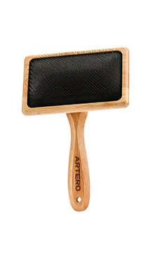 Artero Nature Collection Large Slicker Brush